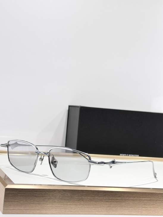 Picture of Gentle Monster Sunglasses _SKUfw77668192fw